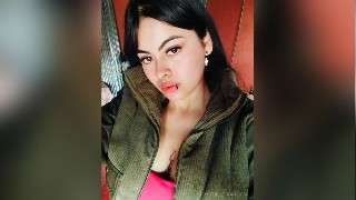 CrystallThonpsom livejasmin