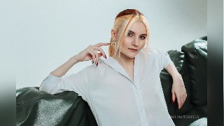 EmilyMitchells livejasmin