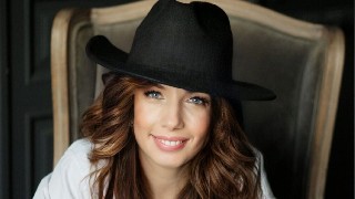 InimitableSilvia livejasmin