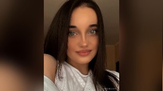 MiaAcreman livejasmin