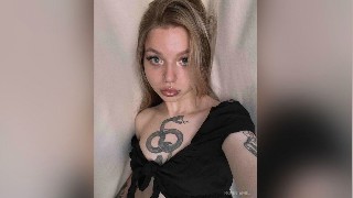 RonnieMil livejasmin