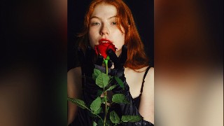 SophieOuld livejasmin