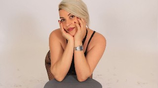 MajaDudek livejasmin