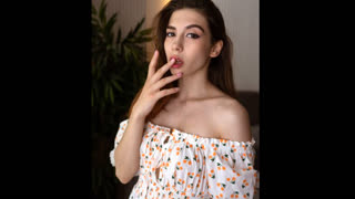 MikiPekeris livejasmin