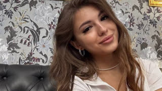 AryaMirelle livejasmin