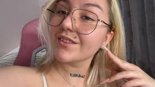 DebbieTay livejasmin