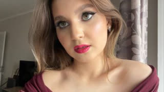 ElleEllise livejasmin