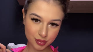 NyraVenus livejasmin