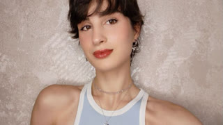 AdelinePerle livejasmin