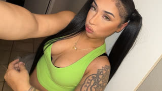 Badgalvivi livejasmin