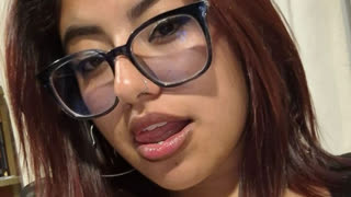 CarolineWilds livejasmin