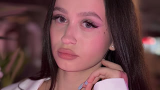 DeannCabiya livejasmin