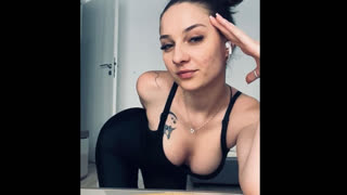 DeliaAmour livejasmin