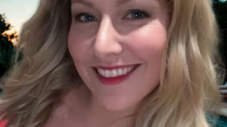 EllaSophiaNoir livejasmin