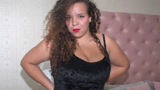 KiiaraKitty livejasmin