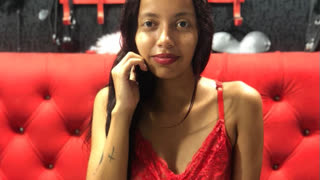LuisaCox livejasmin