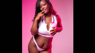 NahiaLennox livejasmin