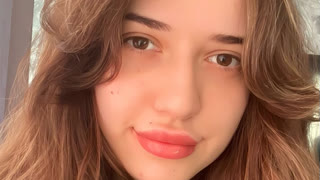 OliviaRegenin livejasmin