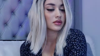 SarahCollyns livejasmin