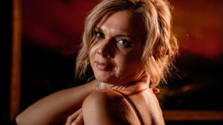 AgathaKlouin livejasmin