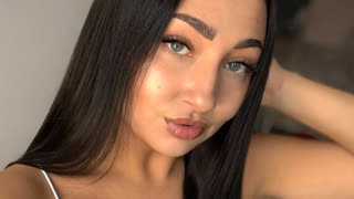 AnnaSmittie livejasmin