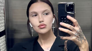 ArlindaMarotti livejasmin