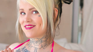 HelgaHoffman livejasmin