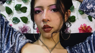 LioraRevennes livejasmin