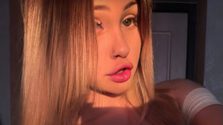 LittleKristy livejasmin