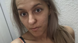 Lizzielizzie livejasmin