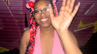 LoveeFluffyy livejasmin