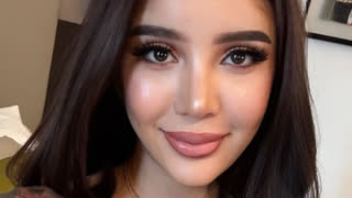 LucciaSantos livejasmin