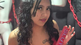 RoxaneCrow livejasmin