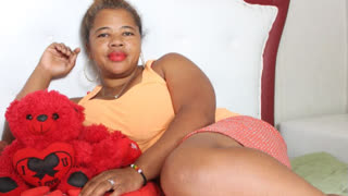 ShakinaJolie livejasmin