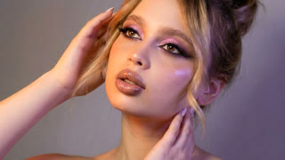 AgathaMirey livejasmin