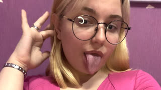 AnnaWoodly livejasmin