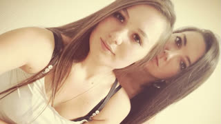 AnyAndAmy livejasmin