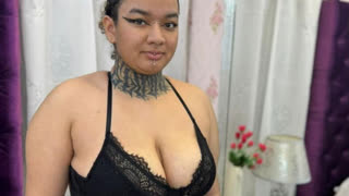 CourtneyJaz livejasmin