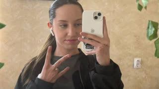 DebraBanky livejasmin