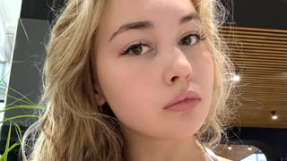 ElviaAthey livejasmin