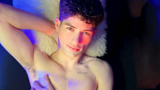 MattiaMoretti livejasmin