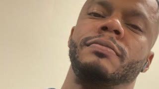 MikaelAslam livejasmin