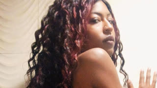 SaphiraNoir livejasmin