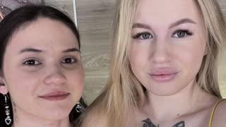 SelenaAndPansy livejasmin