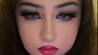 VioletDivine livejasmin