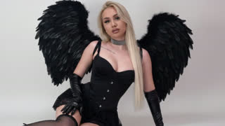 AdrianaRockefell livejasmin