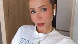 AdrianaRossetti livejasmin