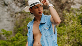 AxelAlvareez livejasmin