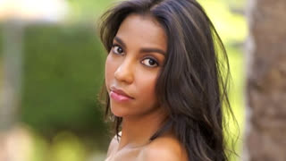 JuliTovar livejasmin