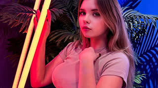 LilyValente livejasmin